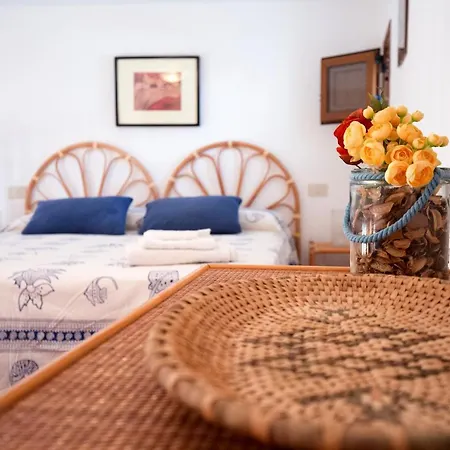 Casa Zu Peppino Apartment